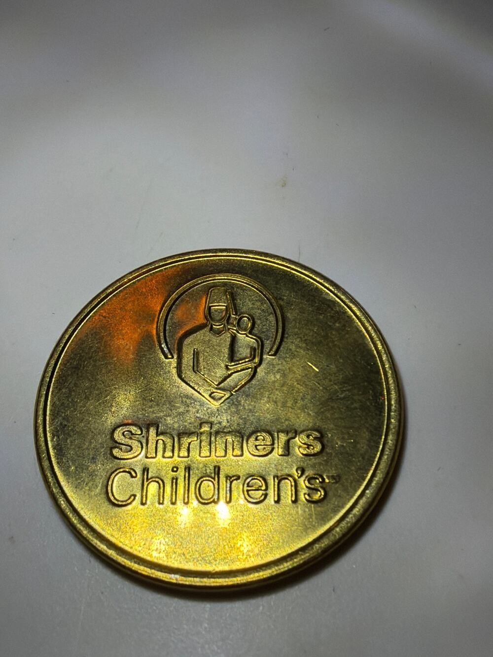 Vintage Shriners Children's Hospital Gold Tone Charity Token Coin Hand Heart